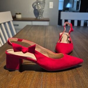 Crown & Ivy Vibrant Red Slingback Heels